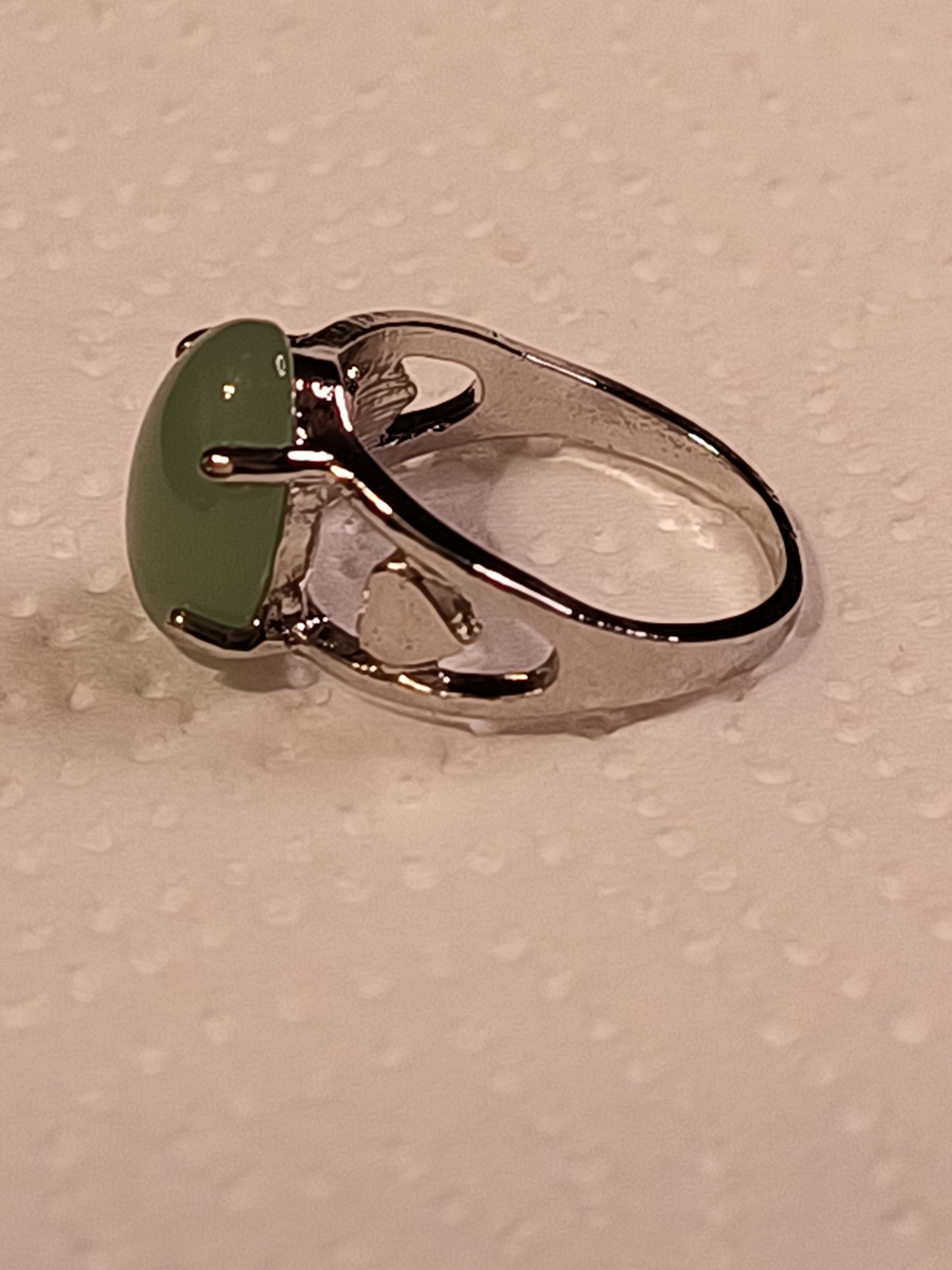 Green Chalcedony Ring - Size 9