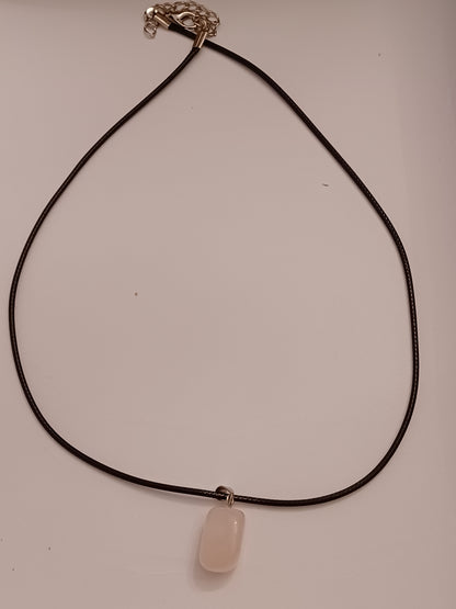 Milky Quartz Pendant with Paracord