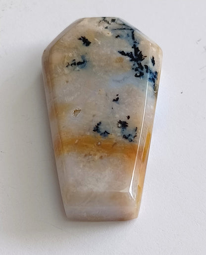 Coffin Shape Crystals
