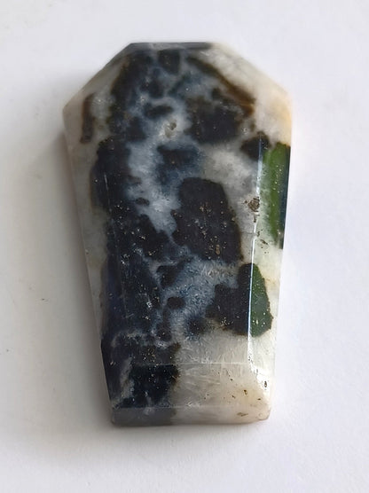 Coffin Shape Crystals