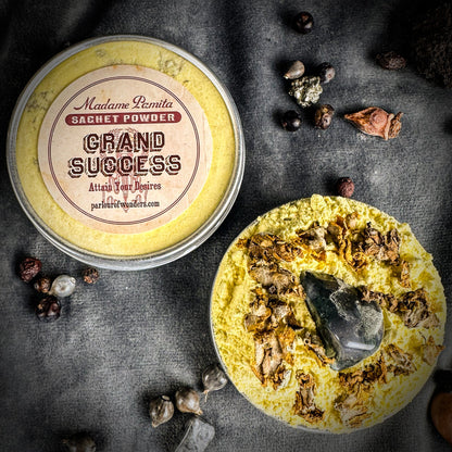 Grand Success Sachet Powder by Madame Pamita