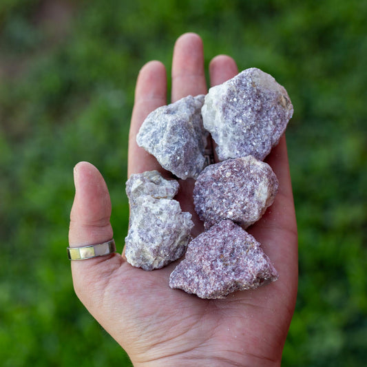 Lepidolite Raw