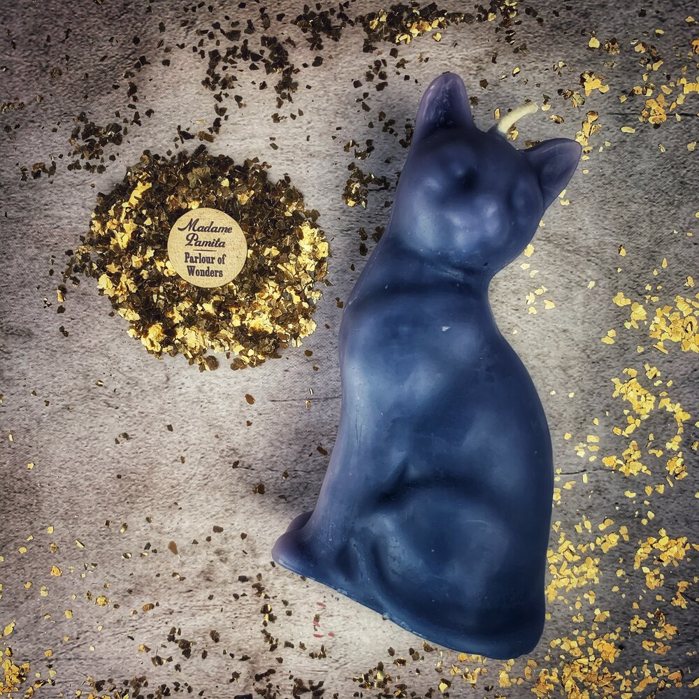 Beeswax Lucky Cat Spell Candle - Fast Action & Manifestation Magic