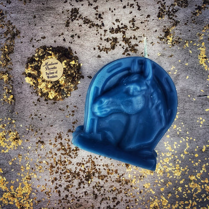 Beeswax Lucky Horseshoe Spell Candle - Luck & Power Magic