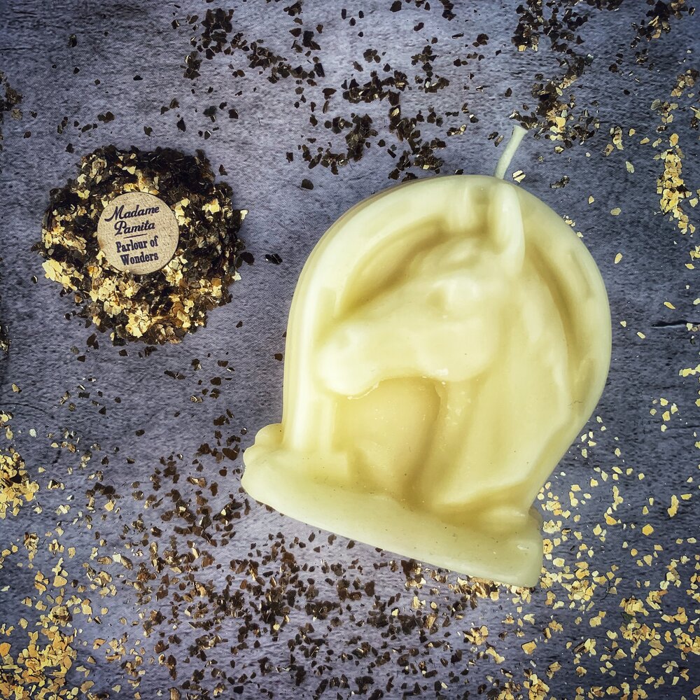 Beeswax Lucky Horseshoe Spell Candle - Luck & Power Magic