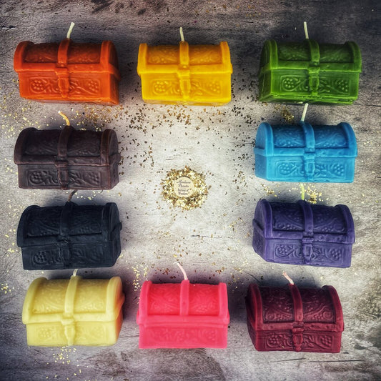 Beeswax Treasure Chest Spell Candle - Unlock Blessings & Abundance Magic