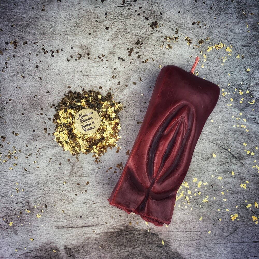 Beeswax Yoni Vulva Spell Candle - Passionate Love & Sex Magic