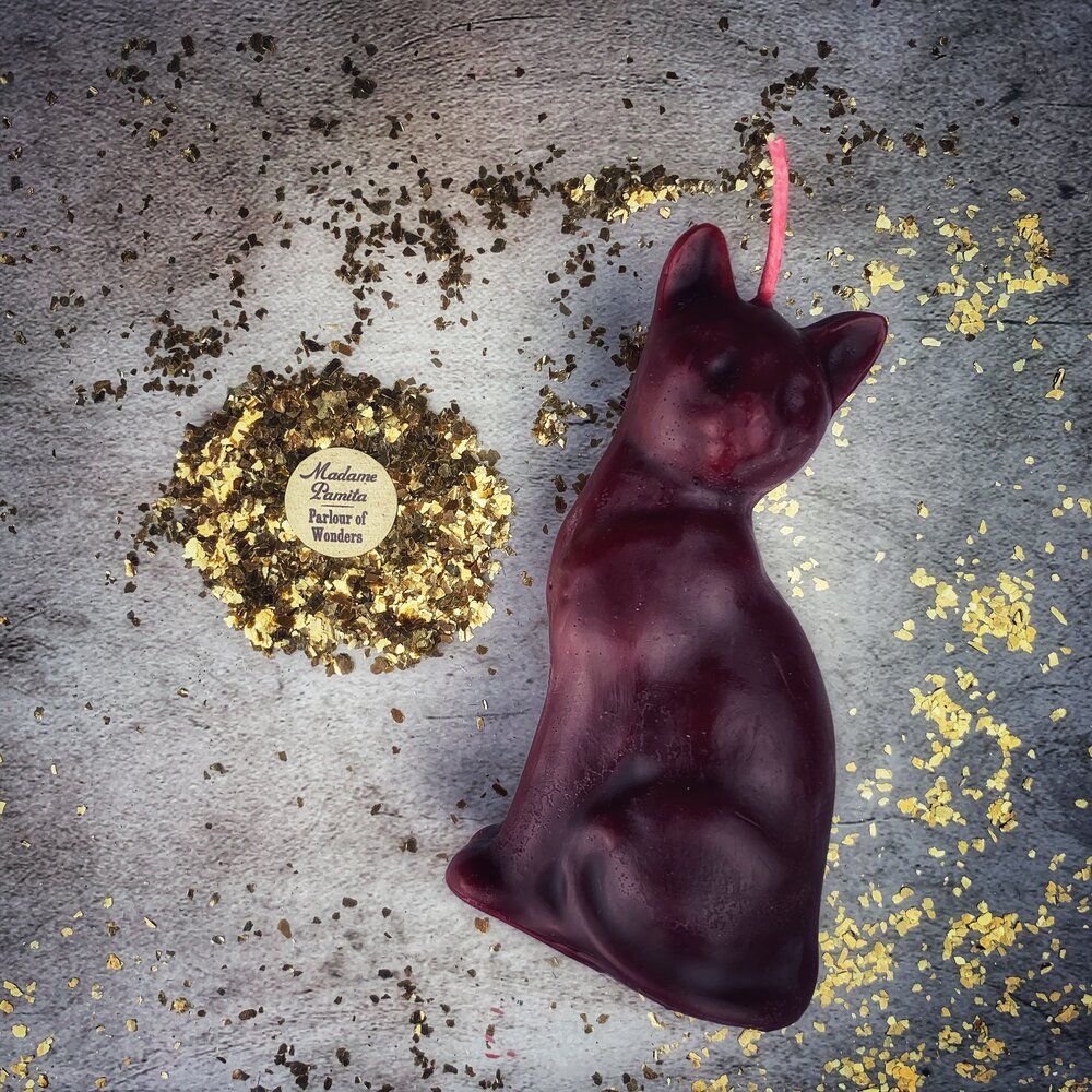 Beeswax Lucky Cat Spell Candle - Fast Action & Manifestation Magic