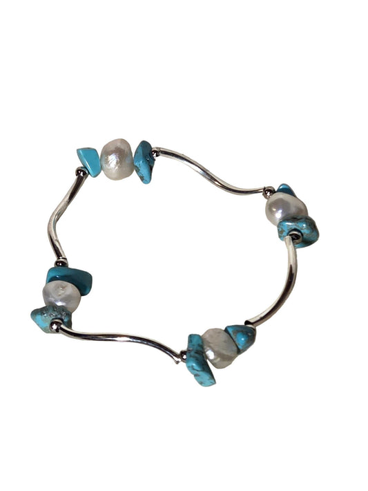 Pearl with Liquid Silver Bracelet